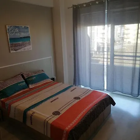 Mamaia Nord アパート