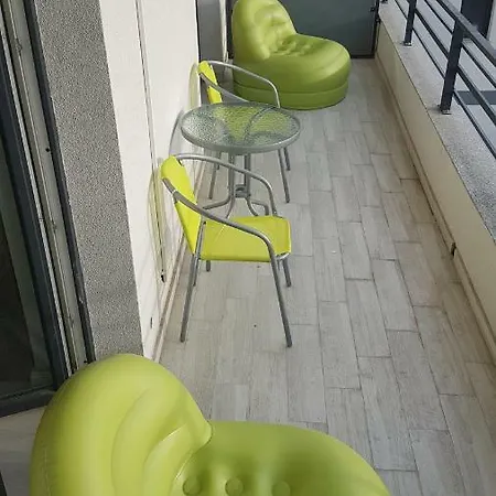 Mamaia Nord アパート ナボダリ
